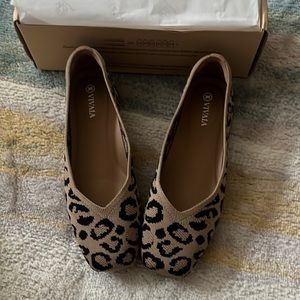 Vivaia Margot Dark Leopard flats 36.5